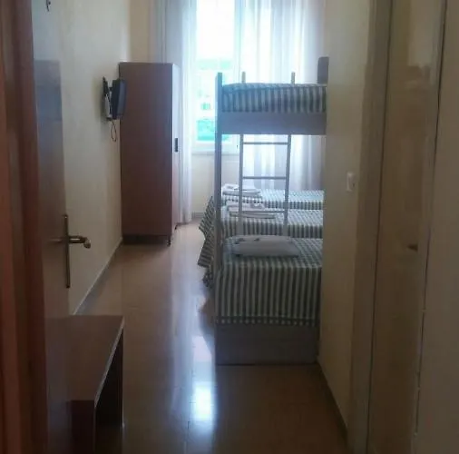 Monte Mario Konukevi 3*